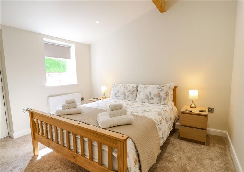 Bedroom at Lower Rookes Farm, 3 Barn Cottages, Norwood Green