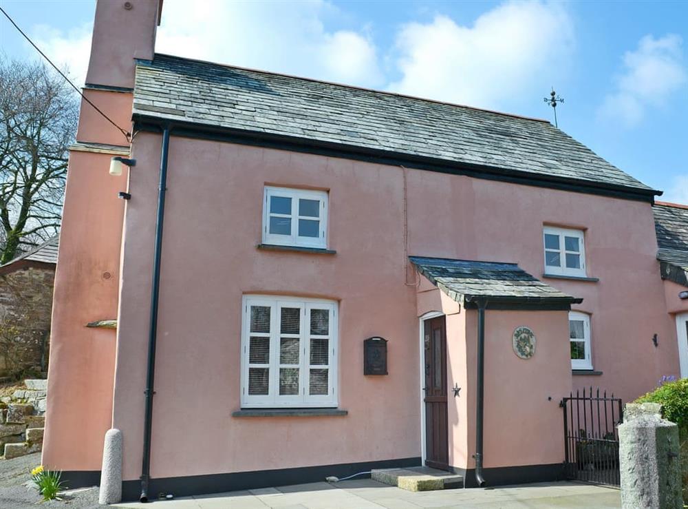 Pretty Grade II listed cottage