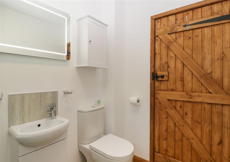 The bathroom at Lower Venn Granary Apartment 1, Sutton St. Nicholas near Bodenham
