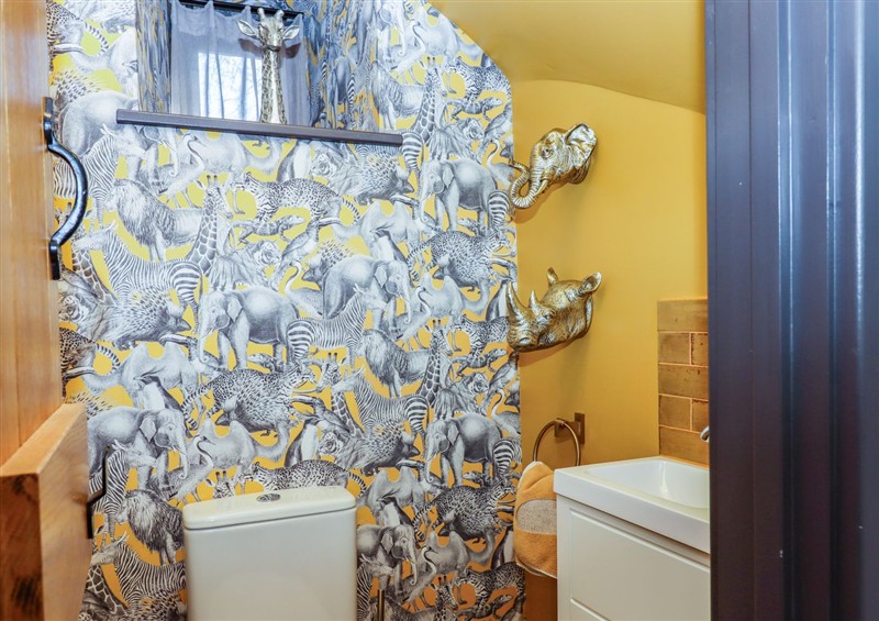 Bathroom (photo 4) at Lower Well Farm House, Stoke Gabriel