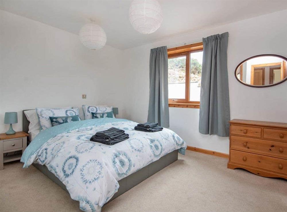 Double bedroom at Lower Whinhill in Dornoch, Sutherland
