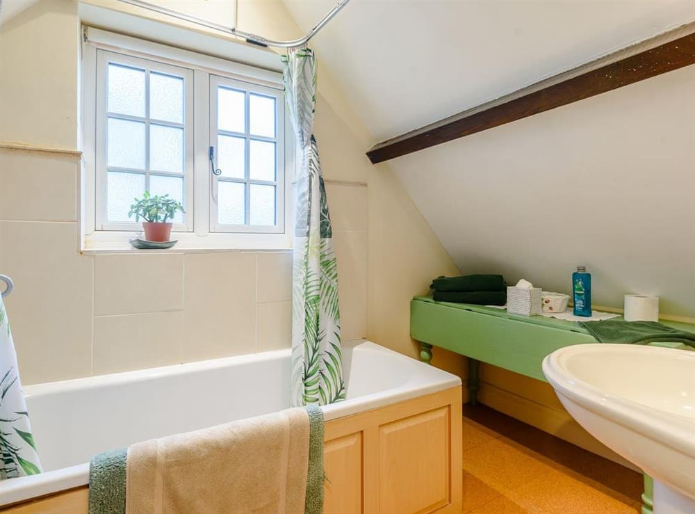 Bathroom at Lower Whiteflood Farm Cottage in Owslebury, Winchester, Hampshire