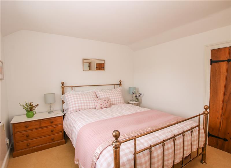 A bedroom in Lower Woodend Cottage at Lower Woodend Cottage, Bircher Common near Orleton