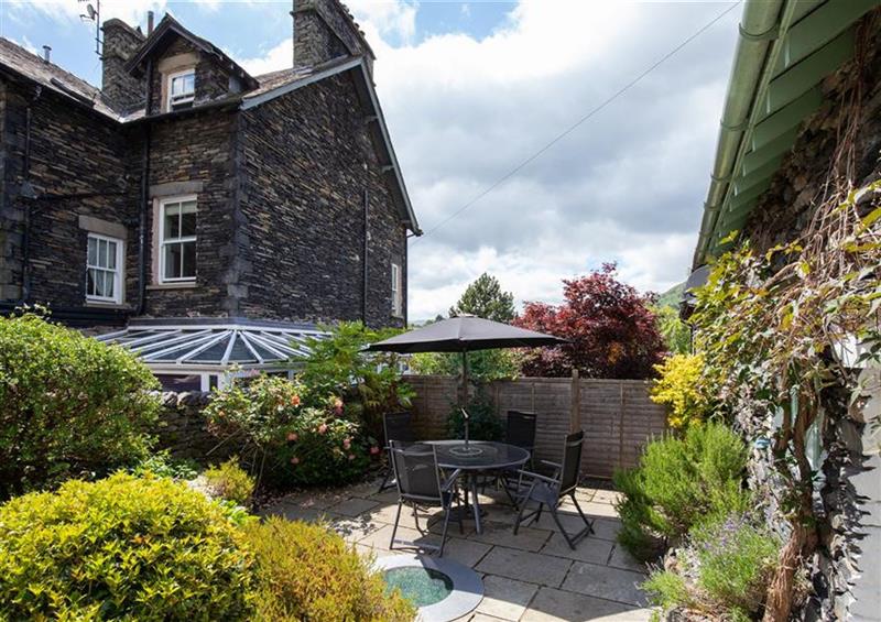 This is the setting of Lowfold Cottage (photo 2) at Lowfold Cottage, Ambleside