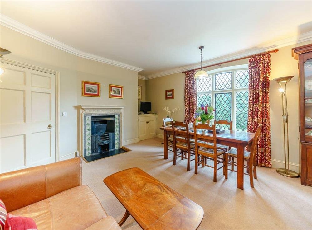 Spacious living and dining room at Sir Henry Sidney, 