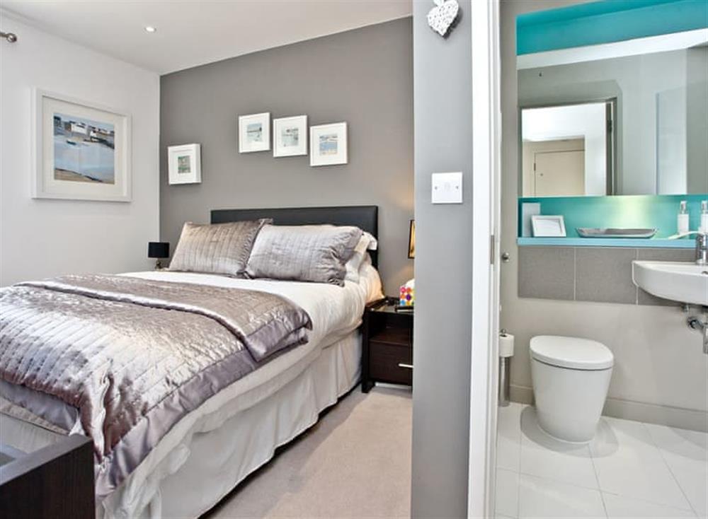 Double bedroom (photo 3) at Luna Blue in Tre Lowen, Newquay