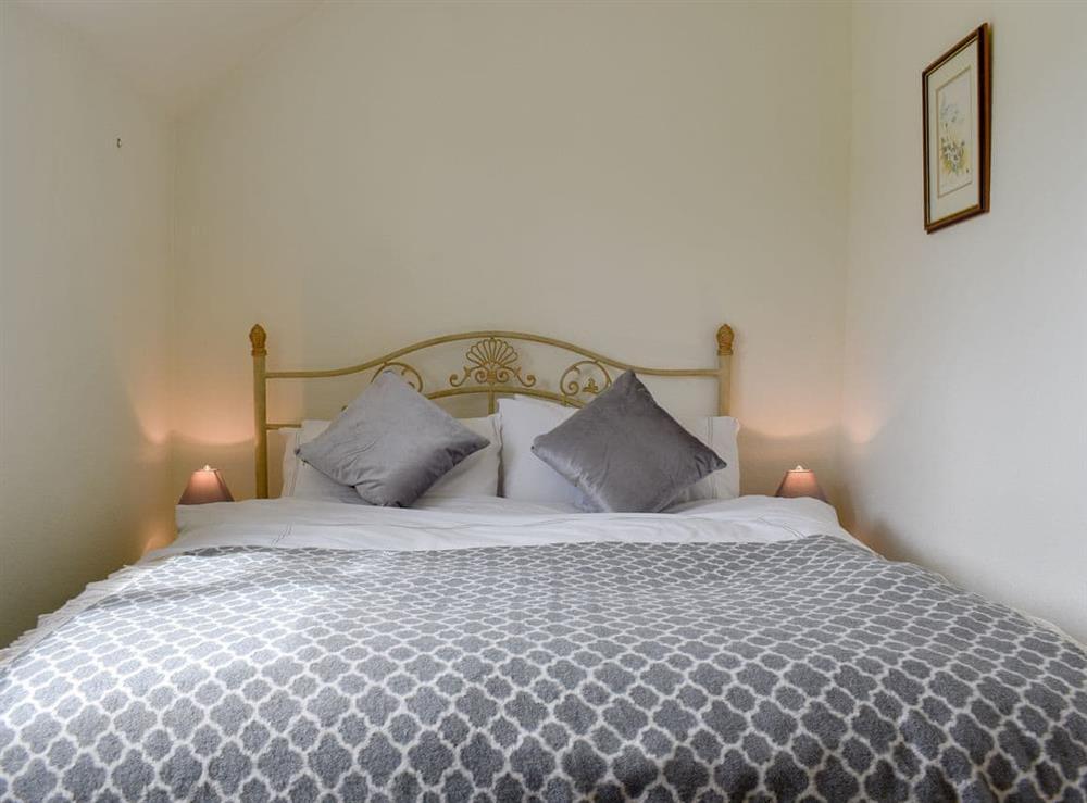 Double bedroom (photo 3) at Lupton Hall Cottages in Lupton, near Kirkby Lonsdale, Cumbria