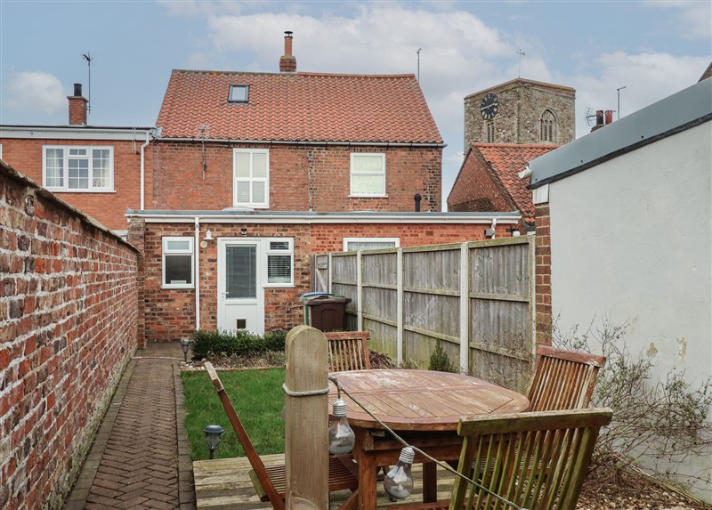 Outside Lychgate View Cottage