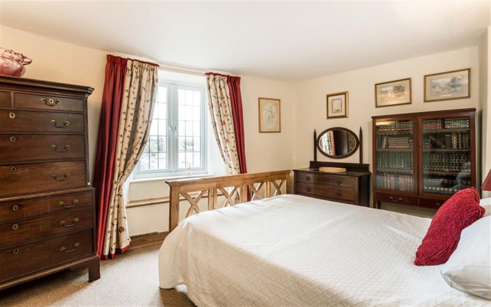 The second double room at Lydiard Cottage in Loddiswell
