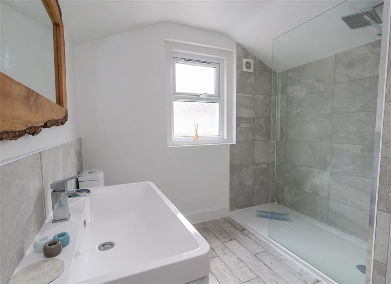 The bathroom at Lyme View, Fortuneswell