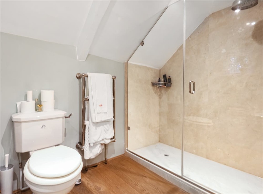 Bathroom (photo 3) at Lynchets Cottage in Hungerford, Berkshire