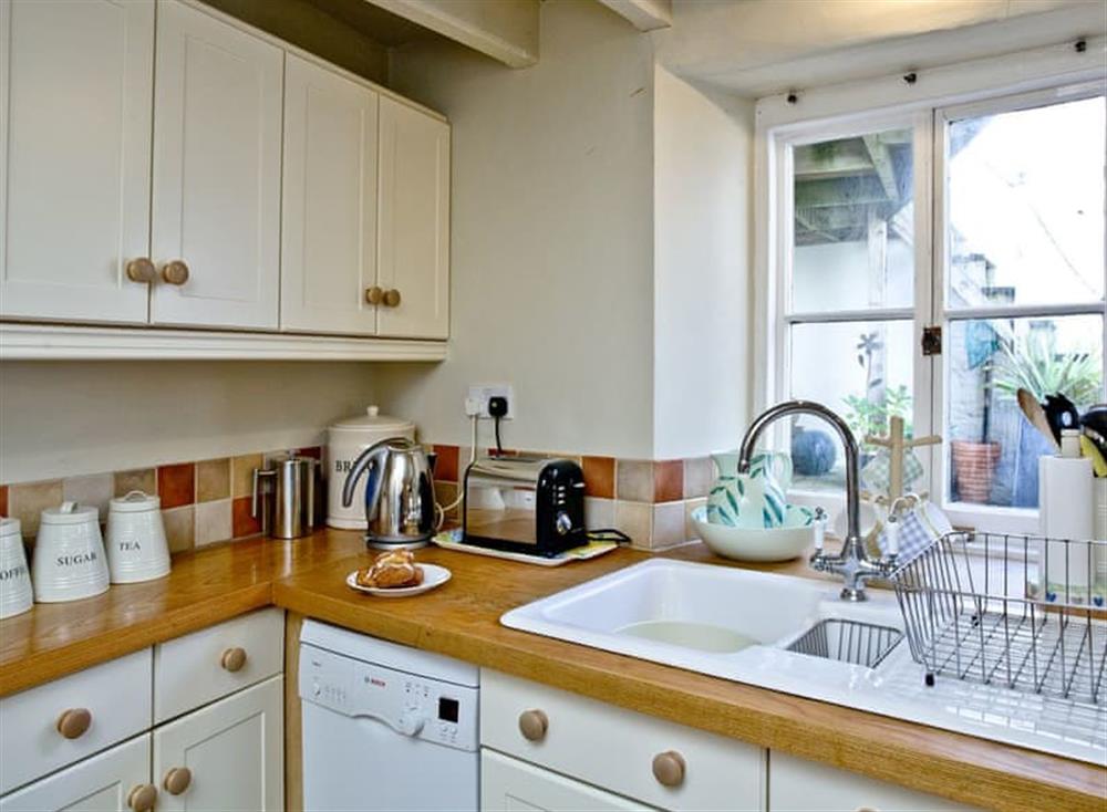 Kitchen/diner (photo 4) at Lyndale Cottage in Kingsand & Cawsand, South Cornwall