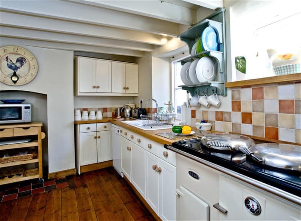 Kitchen/diner (photo 5) at Lyndale Cottage in Kingsand & Cawsand, South Cornwall