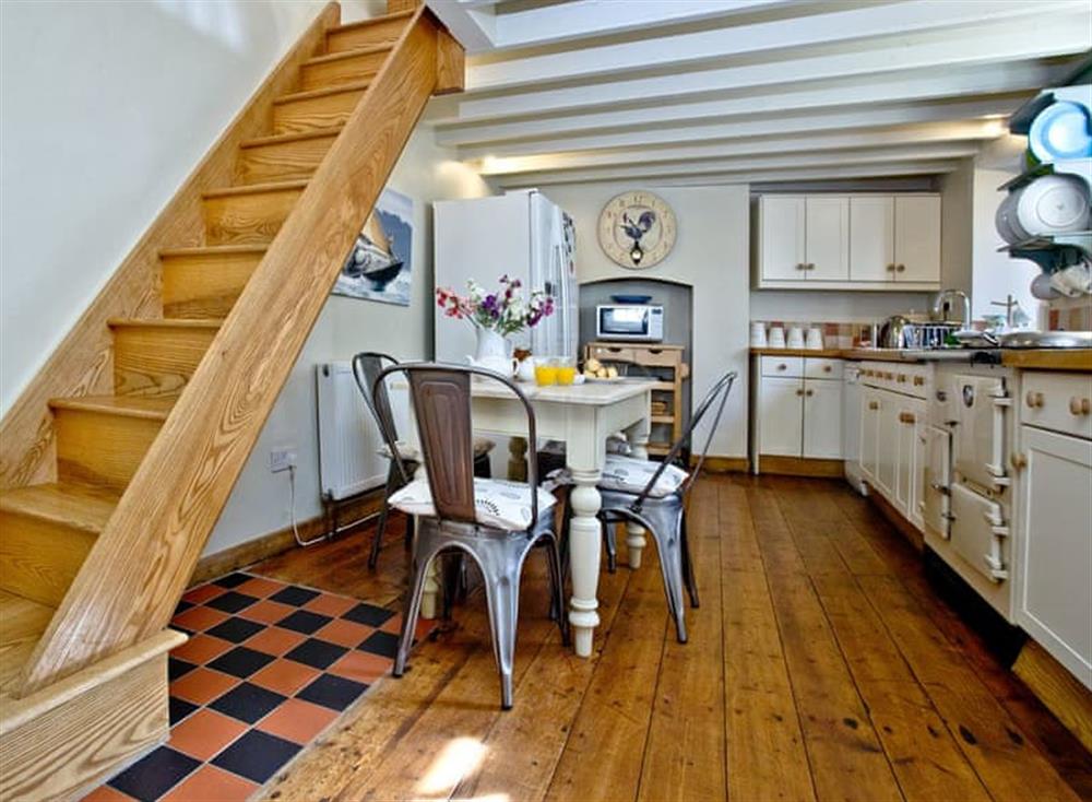 Kitchen/diner at Lyndale Cottage in Kingsand & Cawsand, South Cornwall