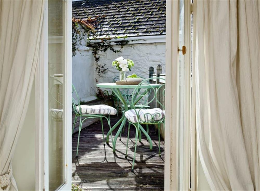 Terrace at Lyndale Cottage in Kingsand & Cawsand, South Cornwall