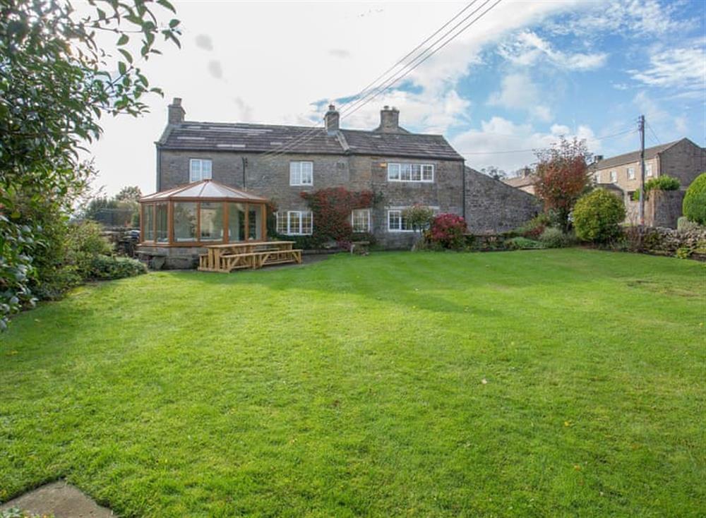 Lyndhurst Cottage in CarltoninCoverdale, near Leyburn, North
