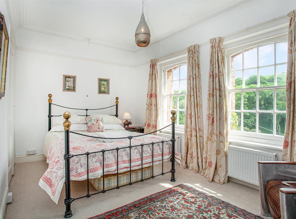 Double bedroom (photo 3) at Lynwood in Boscastle, Cornwall