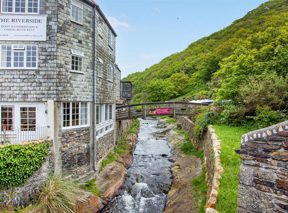 Surrounding area (photo 3) at Lynwood in Boscastle, Cornwall