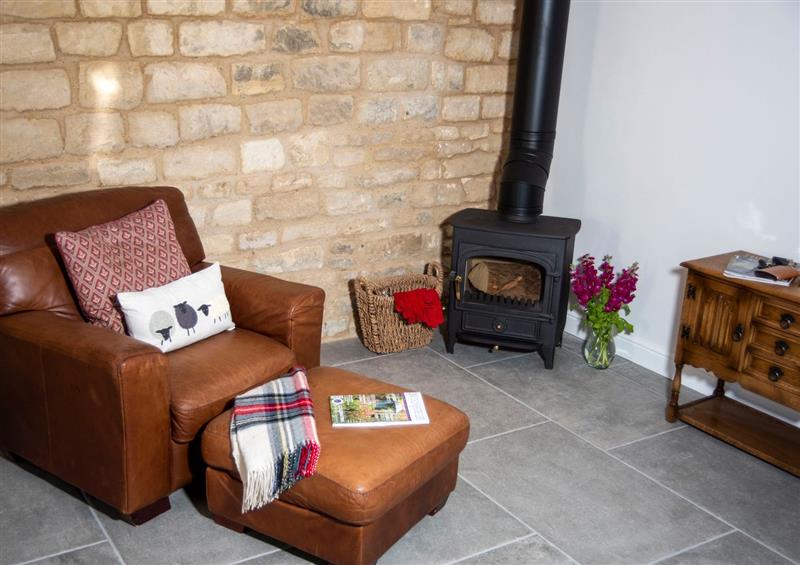 Enjoy the living room at Mabels Cottage, Kirkby Green near Metheringham