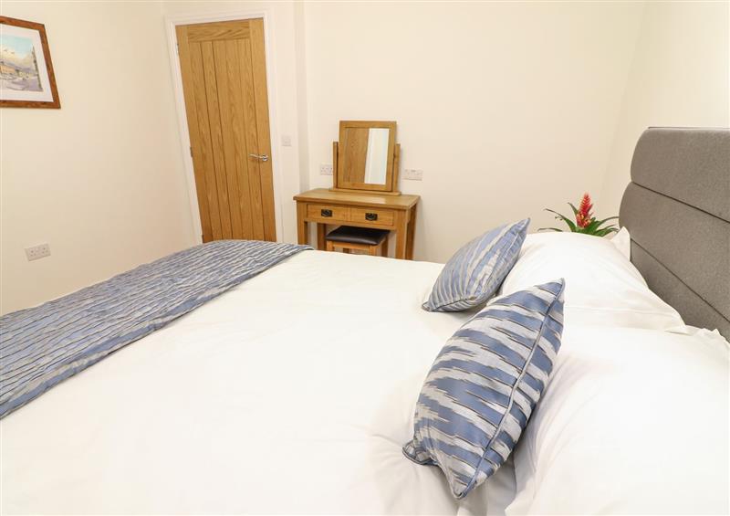 One of the bedrooms (photo 2) at Macaw Cottages, No. 4A, Kirkby Stephen
