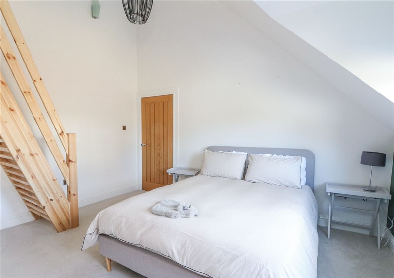 A bedroom in Macgregor Ranch (photo 5) at Macgregor Ranch, Achnabobane near Spean Bridge