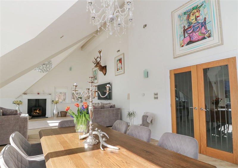 The living area at Macgregor Ranch, Achnabobane near Spean Bridge