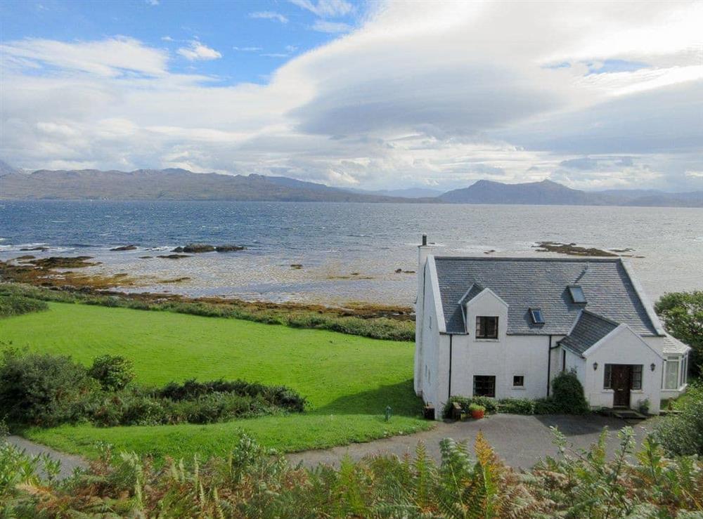 Holiday home in an idyllic location at Macinnisfree Cottage in Saasaig, Teangue, Isle of Skye., Great Britain