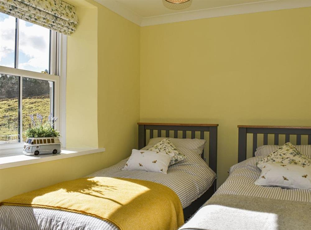 Twin bedroom at Mae Cottage in Arkengarthdale, near Richmond, North Yorkshire