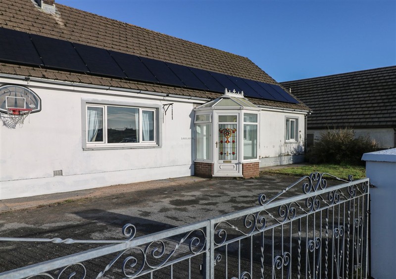 The setting of Maes Hyfryd at Maes Hyfryd, Efailwen near Maenclochog