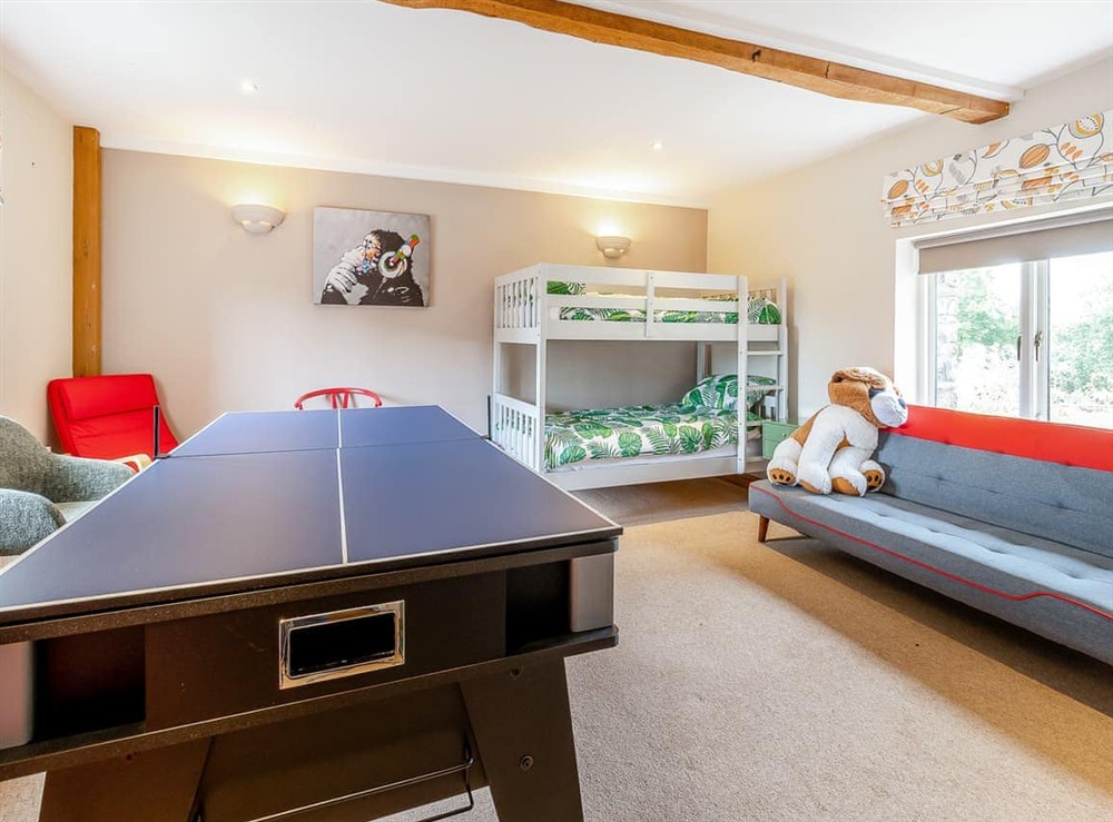 Bunk bedroom at Maes-y-Caer in Brecon, Powys