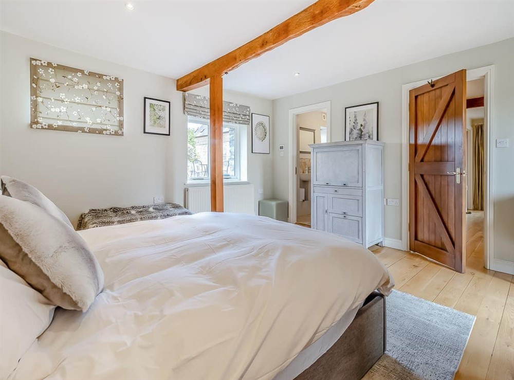 Double bedroom (photo 2) at Maes-y-Caer in Brecon, Powys