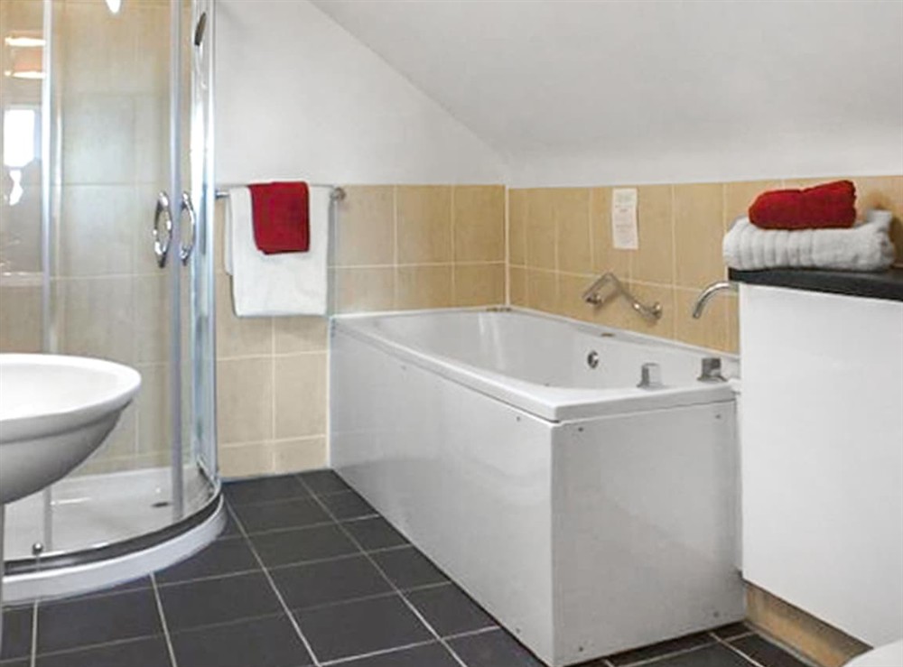 Bathroom (photo 2) at Maggies Mews in Greetham, near Horncastle, Lincolnshire