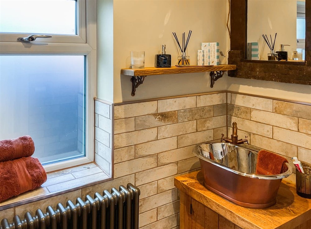 Bathroom at Magnolia Cottage in Coleford, Gloucestershire