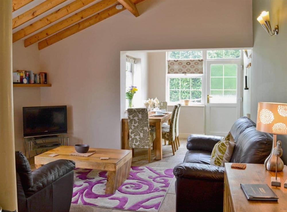 Open plan living/dining room/kitchen (photo 2) at Magpie Cottage in Filey, North Yorkshire