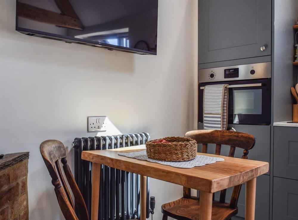 Kitchen (photo 2) at Maisies Stable in Stretton-on-Dunsmore, near Warwick, Warwickshire