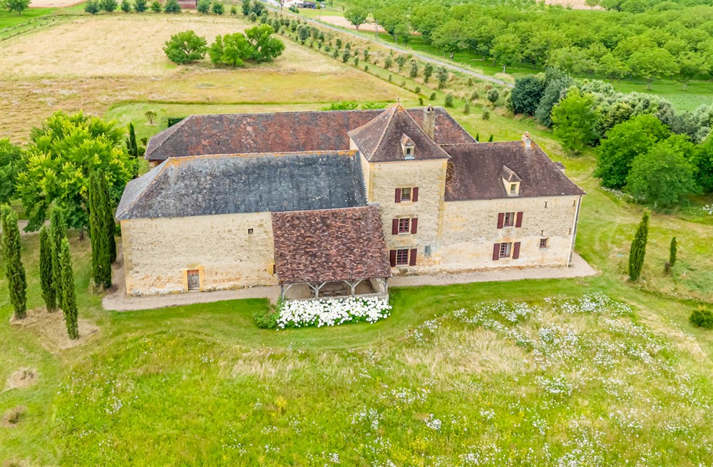 Maison De La Victoire