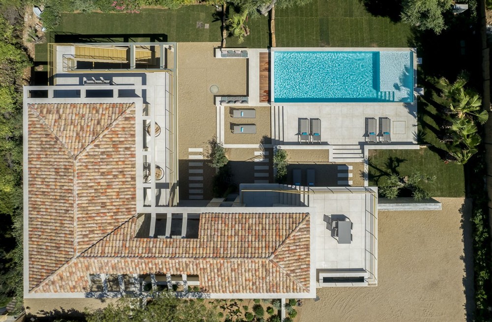 Maison DOr