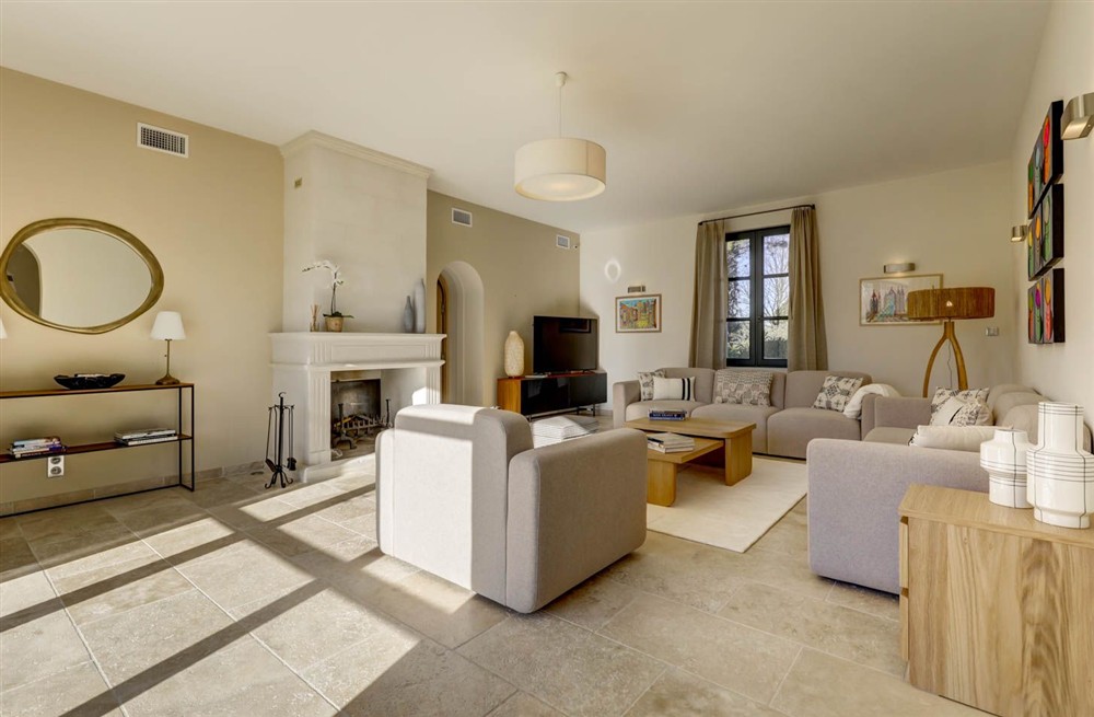 Maison Eliso