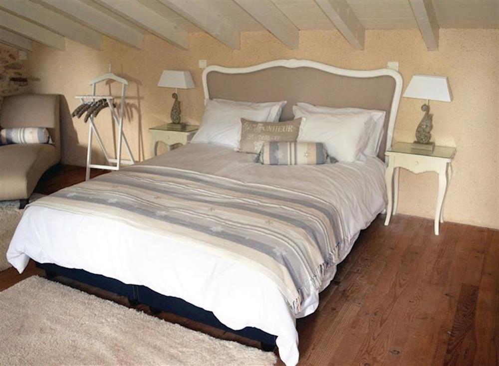 Bedroom at Maison Lot in Laussou, Lot-et-Garonne, France