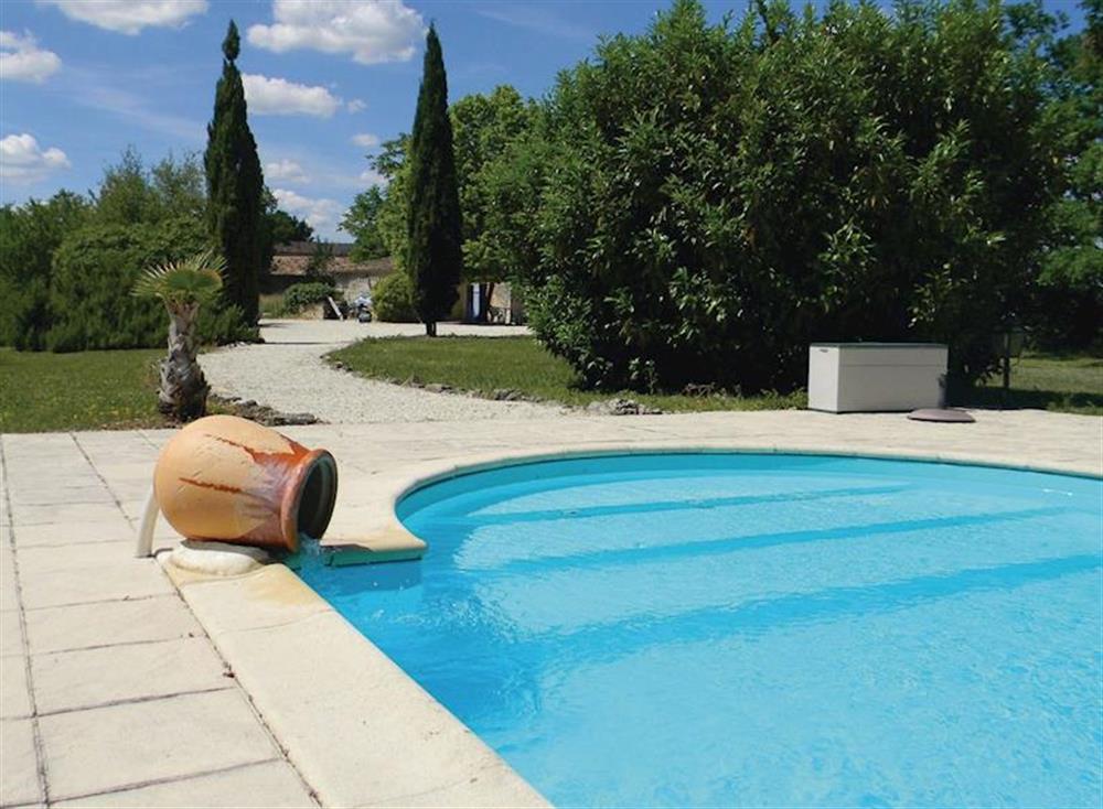 Swimming pool (photo 2) at Maison Lot in Laussou, Lot-et-Garonne, France