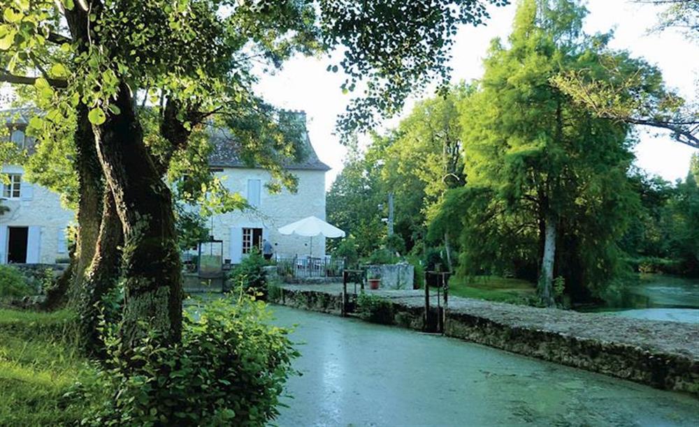 Surrounding area at Maison Moulin in Serres-et-Montguyard, Dordogne, France