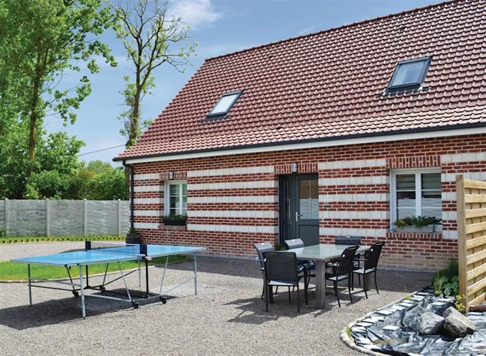 Maison Renty in Renty, PasdesCalais, France sleeps 8