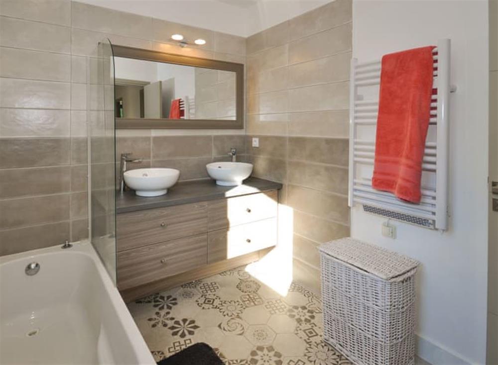 Bathroom (photo 4) at Maison Repose in Callian, Côte d’-Azur, France