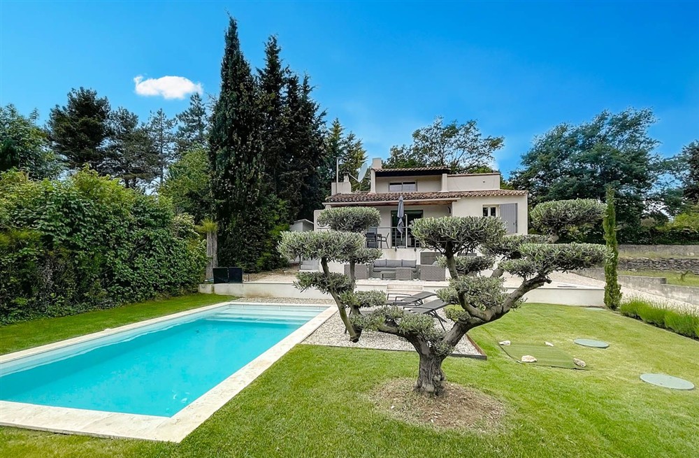 Maison Zebre