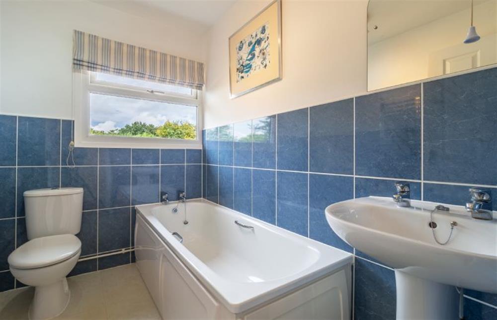 Ground floor: Bathroom at Majors Lodge, Watlington near Kings Lynn