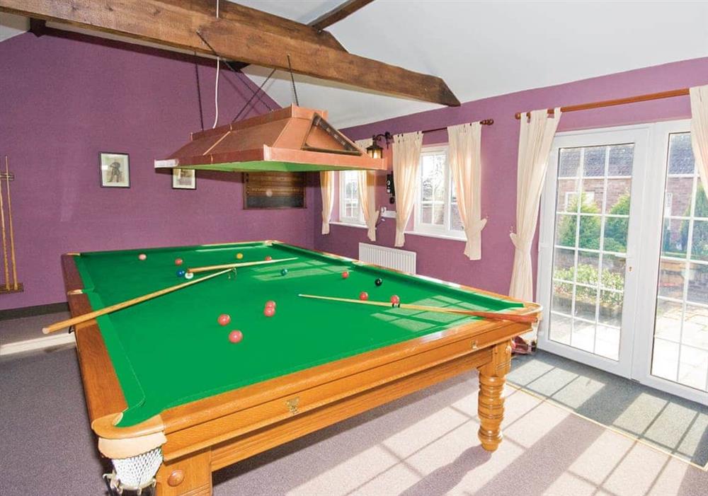 Games room with full size snooker table at Mallard Cottage in Boston, Lincolnshire