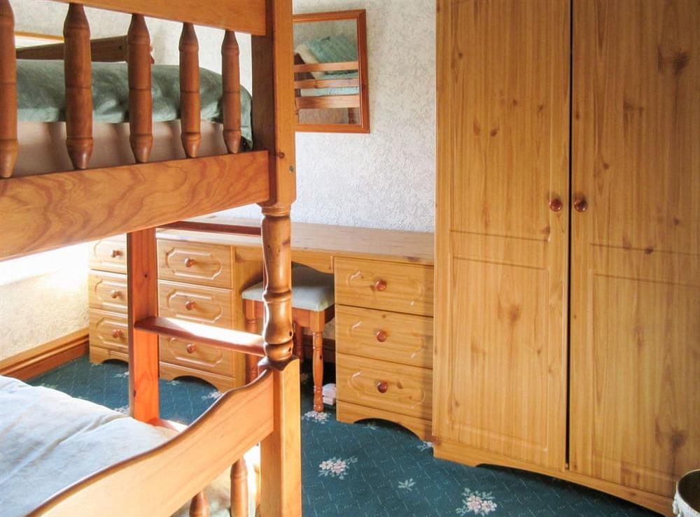 Bunk bedroom at Mallard Cottage in Grosmont, near Whitby, Yorkshire, North Yorkshire