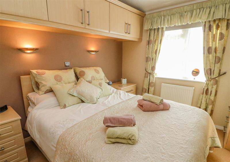 One of the 2 bedrooms at Mallard Lodge, Carnforth