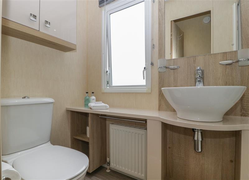 The bathroom at Mallard, Shobdon
