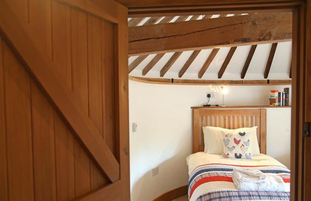 Double bedroom (photo 3) at Mallingdown Farm, Piltdown, Sussex
